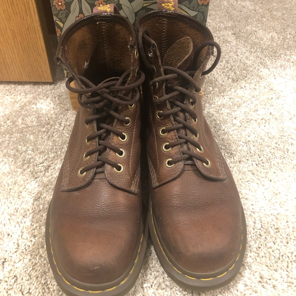 Dr. Martins Gaucho Crazy Horse Boots